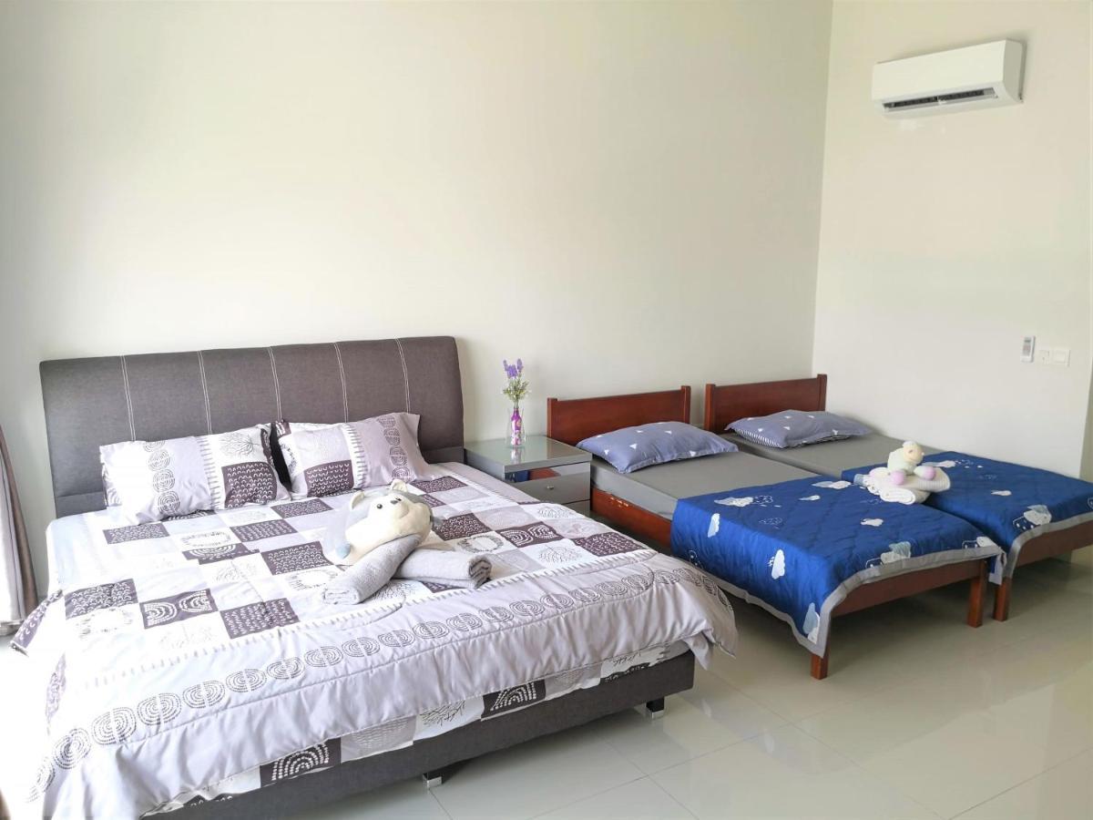 Sparkling Clean Homestay @ Kota Kemuning - Rimbayu Teluk Panglima Garang Luaran gambar